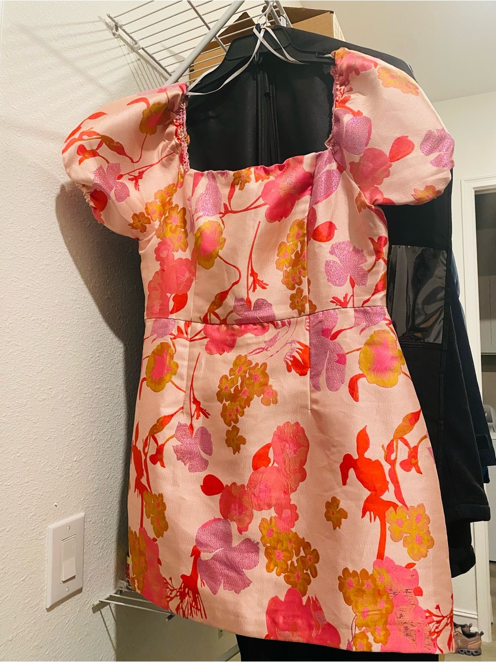 Lulu's Pink Multi Floral Puff-Sleeve Midi Dress Large